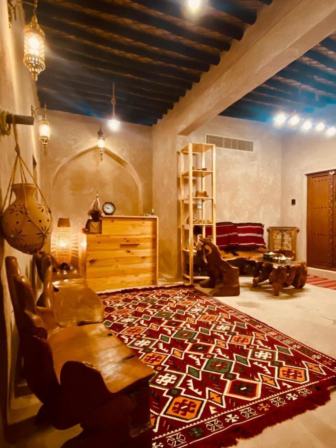 ניזווא Jawharat Alaqar Inn نزل جوهرة العقر מראה חיצוני תמונה