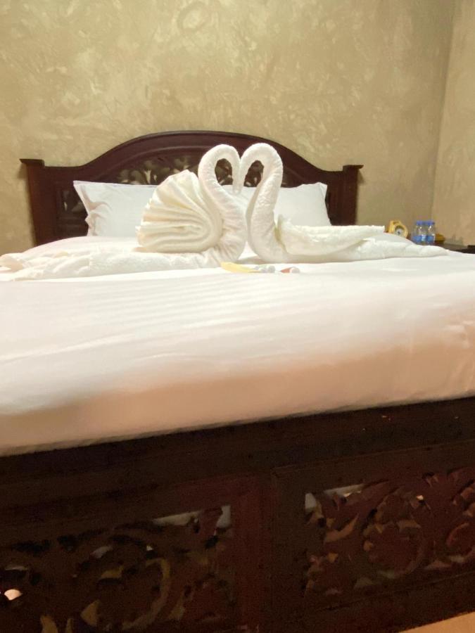 ניזווא Jawharat Alaqar Inn نزل جوهرة العقر מראה חיצוני תמונה