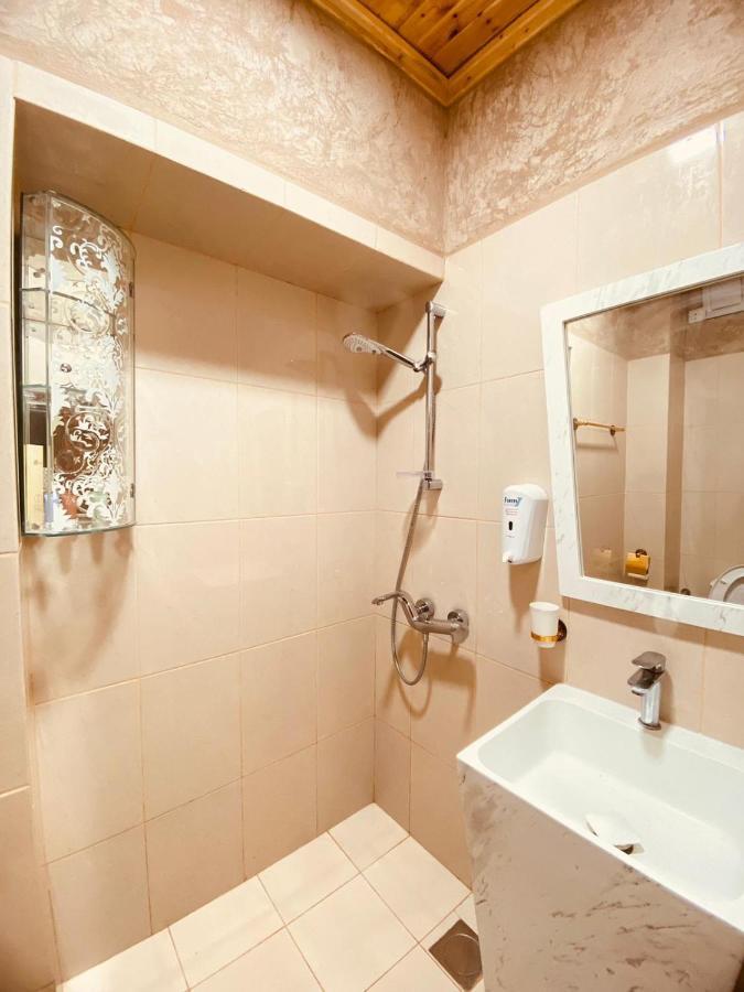 ניזווא Jawharat Alaqar Inn نزل جوهرة العقر מראה חיצוני תמונה