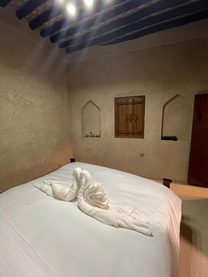ניזווא Jawharat Alaqar Inn نزل جوهرة العقر מראה חיצוני תמונה