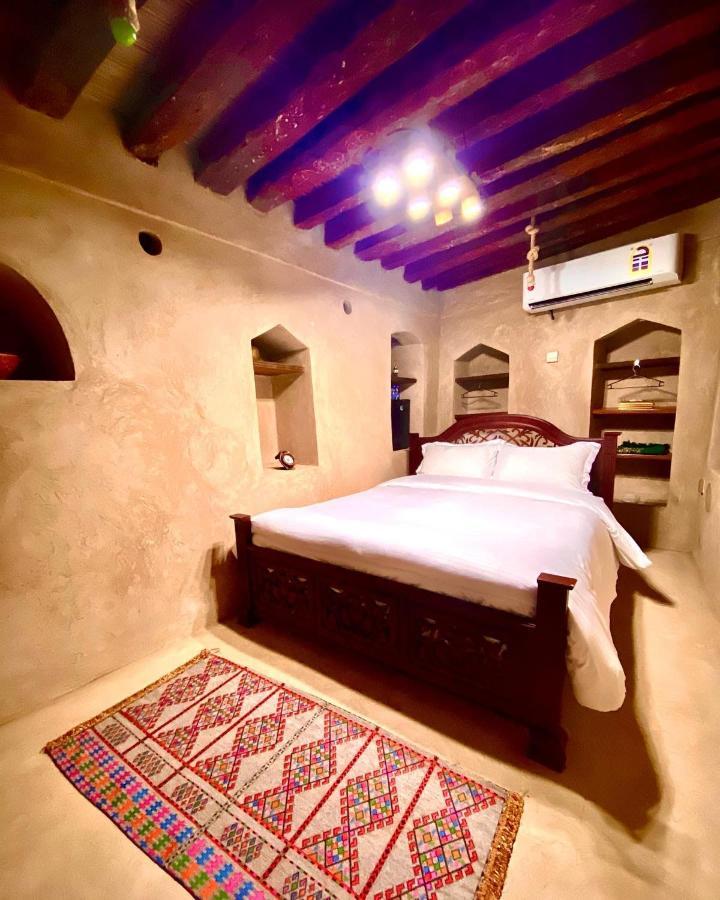 ניזווא Jawharat Alaqar Inn نزل جوهرة العقر מראה חיצוני תמונה